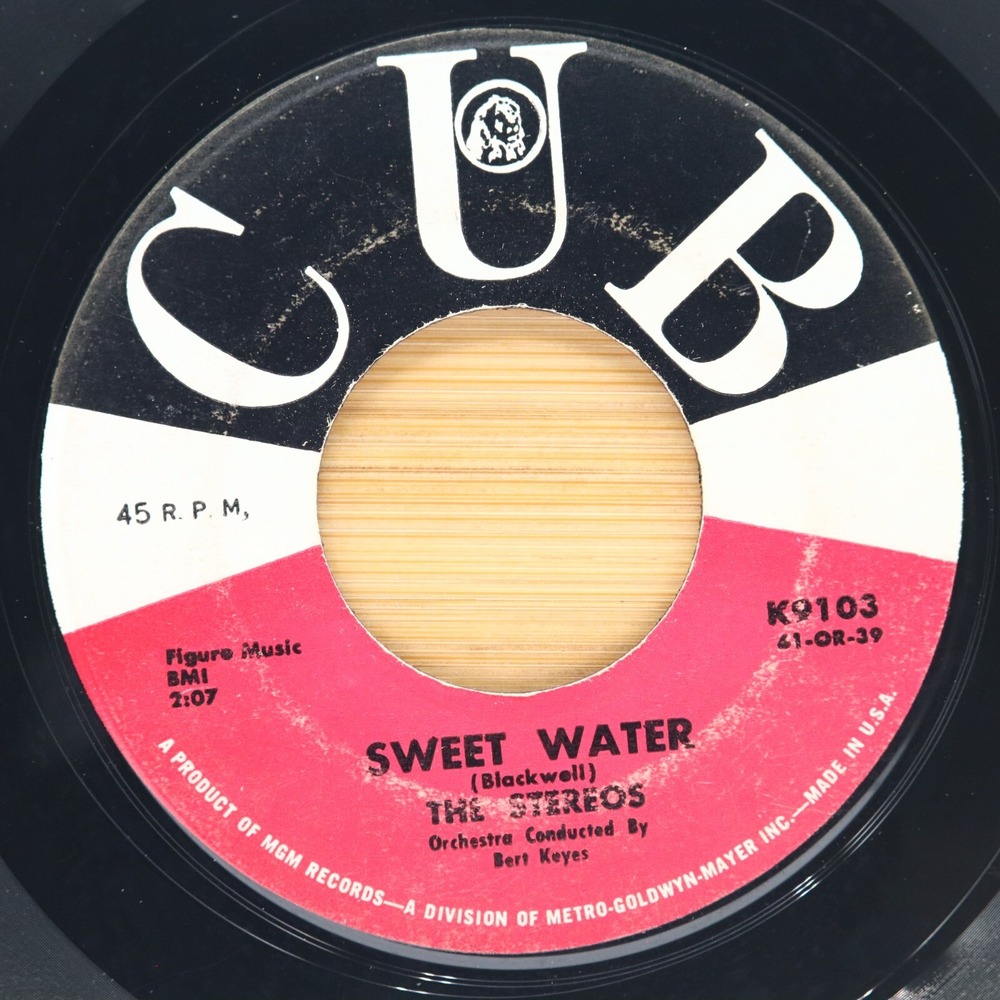 THE STEREOS - SWEET WATER / THE BIG KNOCK - DOO WOP 45 CUB